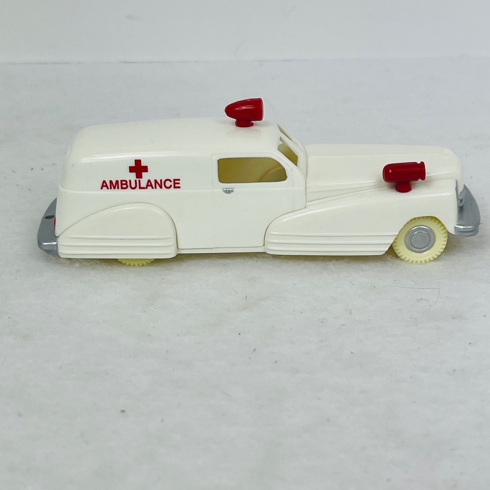 Dime Store Dreams Ambulance Toy Car White Red Retro 2000 The Toy Corp Excellent